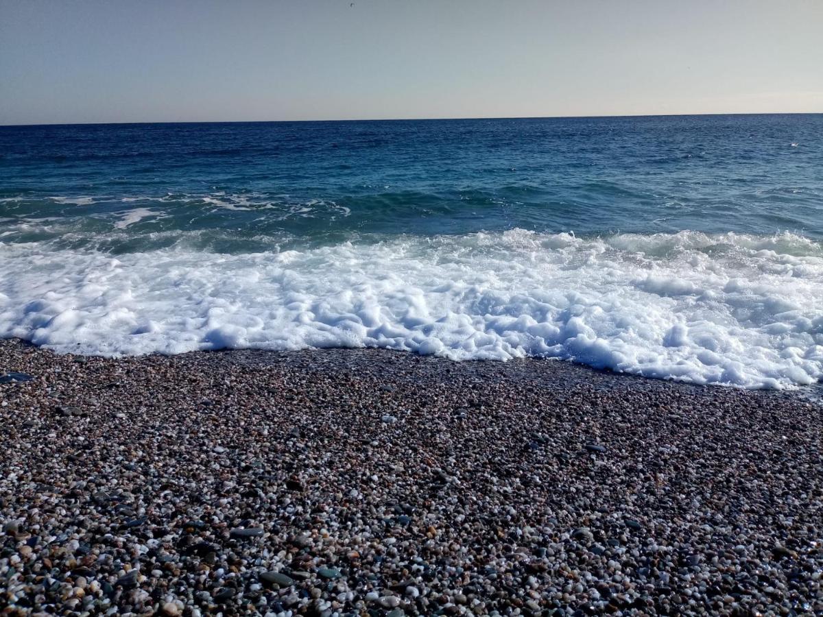 Case Vacanze Blue Sea Mascali Exteriör bild
